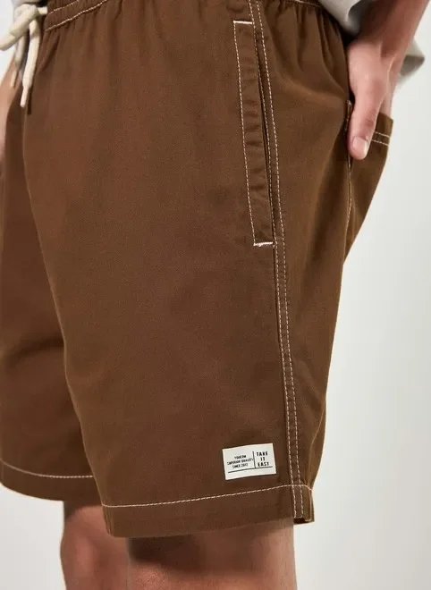 bermuda short em sarja marrom bermuda short em sarja marrom