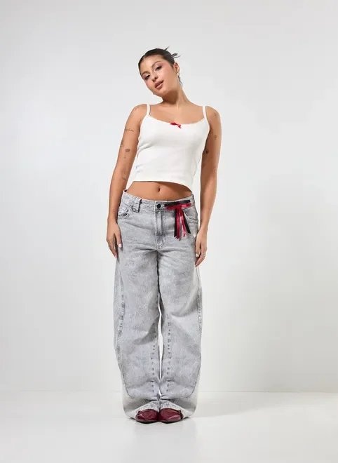 calça wide leg cintura baixa jeans cinza calça wide leg cintura baixa jeans cinza