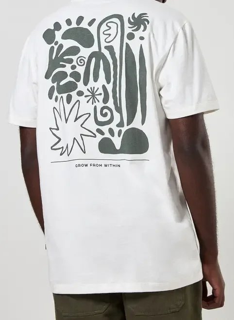 camiseta off-white com estampa nas costas camiseta off-white com estampa nas costas