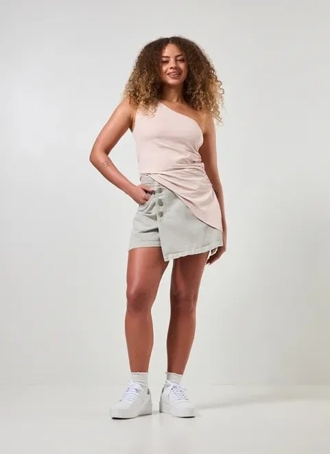 short saia em sarja cinza short saia em sarja cinza