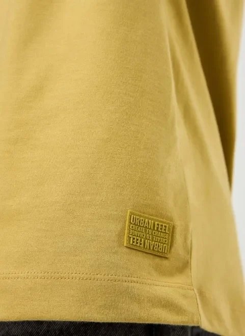 camiseta box em malha estruturada camiseta box em malha estruturada