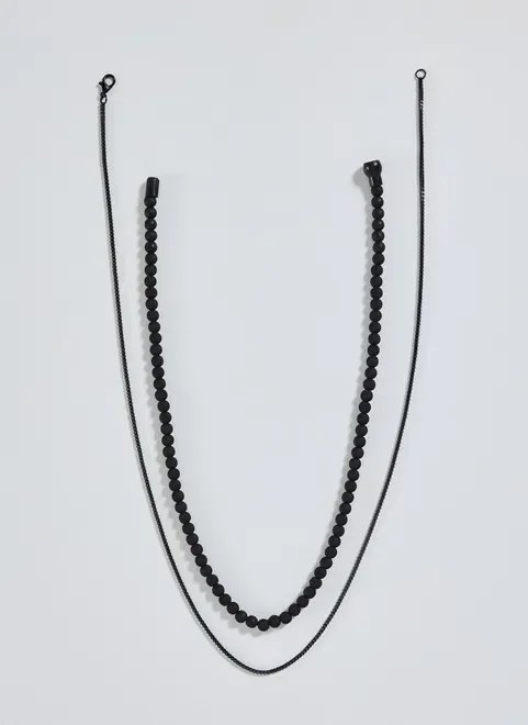 conjunto com 2 colares pretos conjunto com 2 colares pretos
