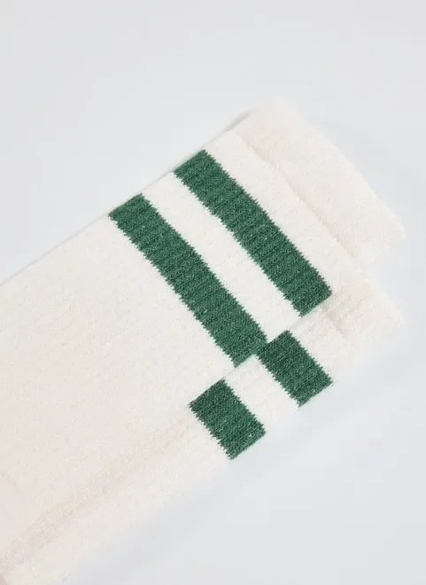 meia off-white com listras verde escuro meia off-white com listras verde escuro