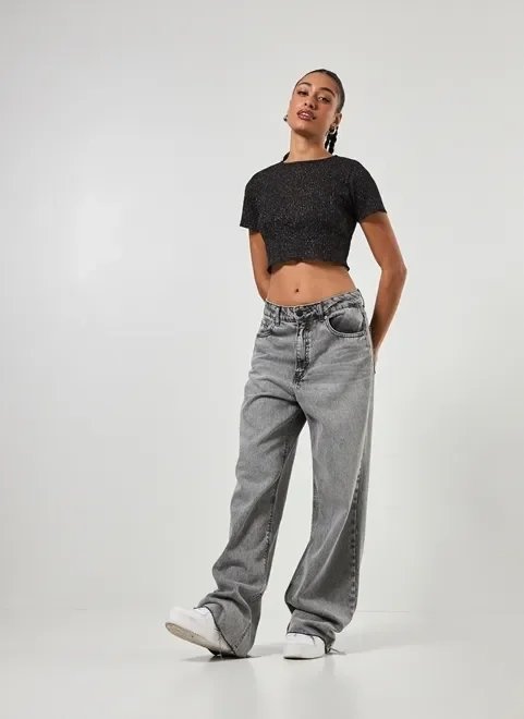 blusa cropped preta brilhosa blusa cropped preta brilhosa