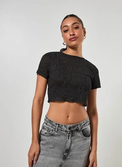 blusa cropped preta brilhosa blusa cropped preta brilhosa