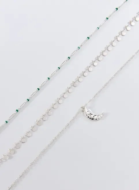 conjunto 3 colares lua e medalinhas pratedos conjunto 3 colares lua e medalinhas pratedos