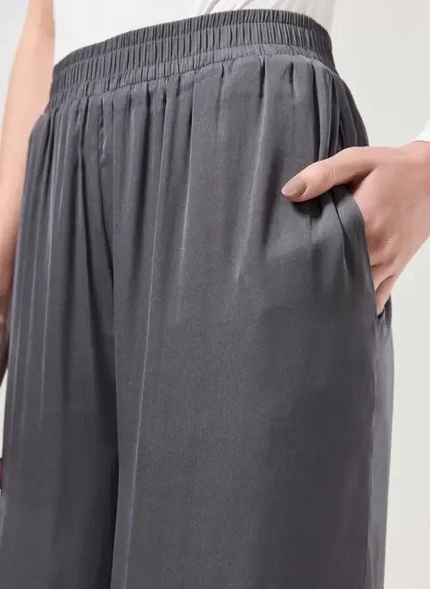 calça pantalona cinza chumbo calça pantalona cinza chumbo