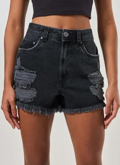 short jeans hot pants com barra desfiada short jeans hot pants com barra desfiada