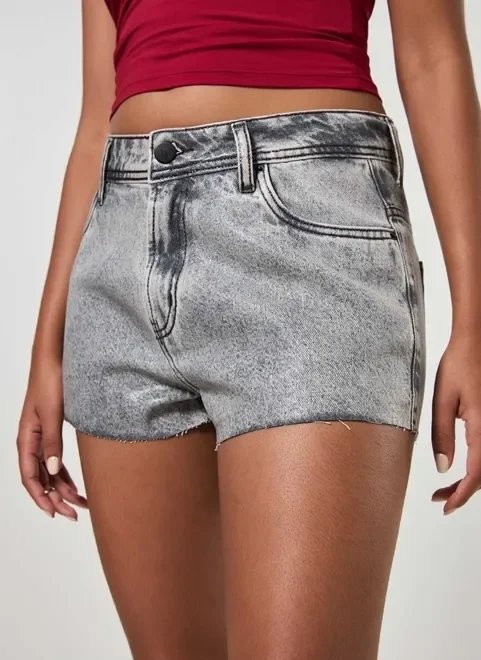 short cintura baixa jeans cinza short cintura baixa jeans cinza