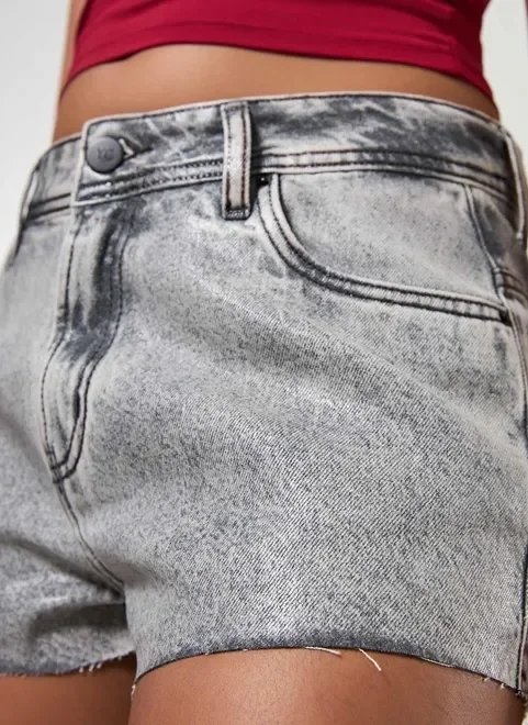 short cintura baixa jeans cinza short cintura baixa jeans cinza
