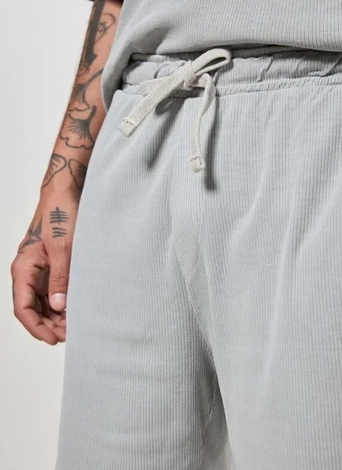 bermuda em malha ribana cinza bermuda em malha ribana cinza