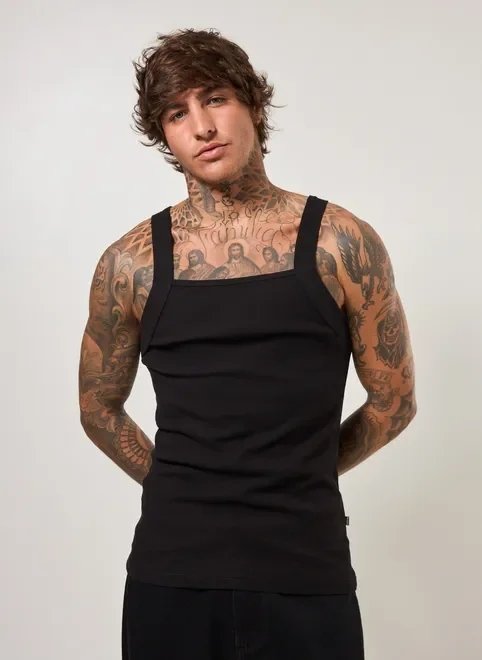 regata slim com decote quadrado regata slim com decote quadrado