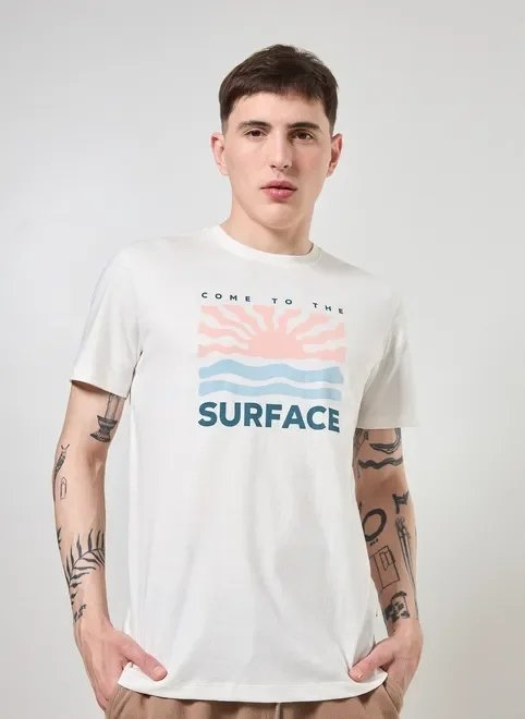 camiseta off-white estampa pôr do sol camiseta off-white estampa pôr do sol