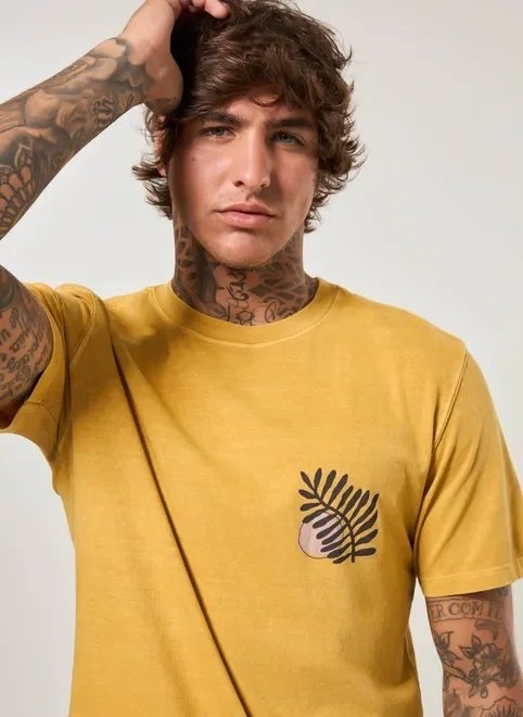 camiseta estonada amarelo queimado camiseta estonada amarelo queimado