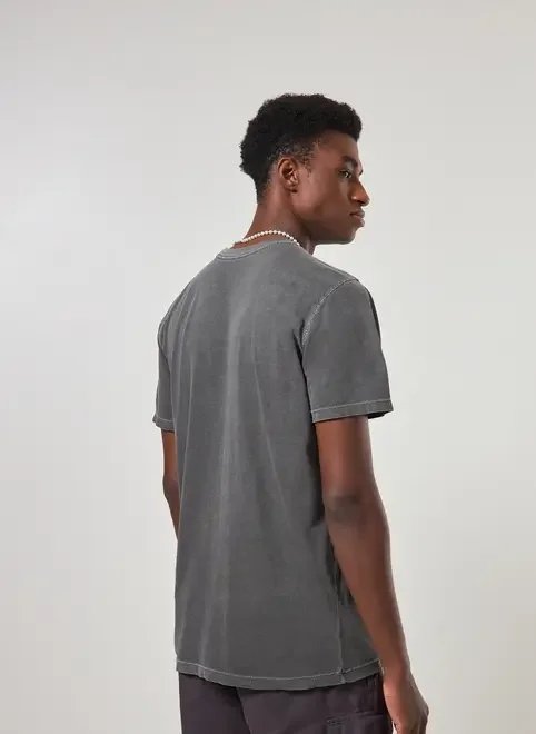 camiseta preta estonada blue sky camiseta preta estonada blue sky