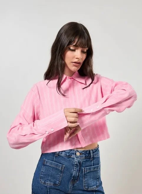 camisa cropped rosa listrada camisa cropped rosa listrada
