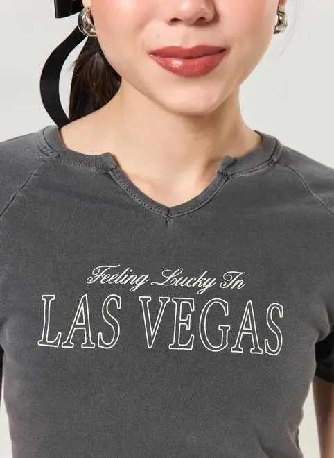 mini tee em preto estonado las vegas mini tee em preto estonado las vegas