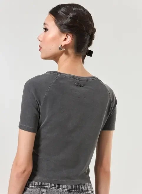 mini tee em preto estonado las vegas mini tee em preto estonado las vegas