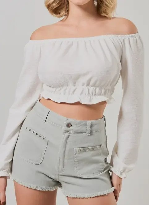 blusa cropped ombro a ombro texturizada blusa cropped ombro a ombro texturizada