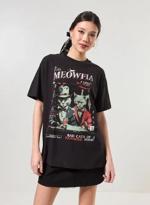 camiseta oversized preta meowfia camiseta oversized preta meowfia