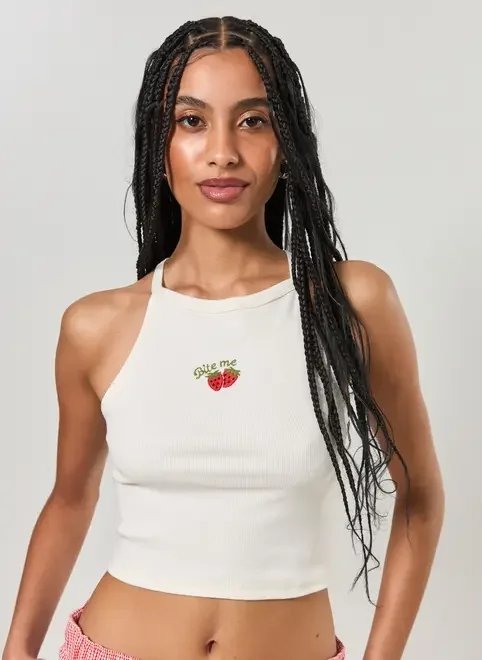 regata cropped off-white morangos regata cropped off-white morangos