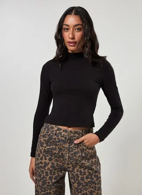 blusa golinha manga longa preta blusa golinha manga longa preta