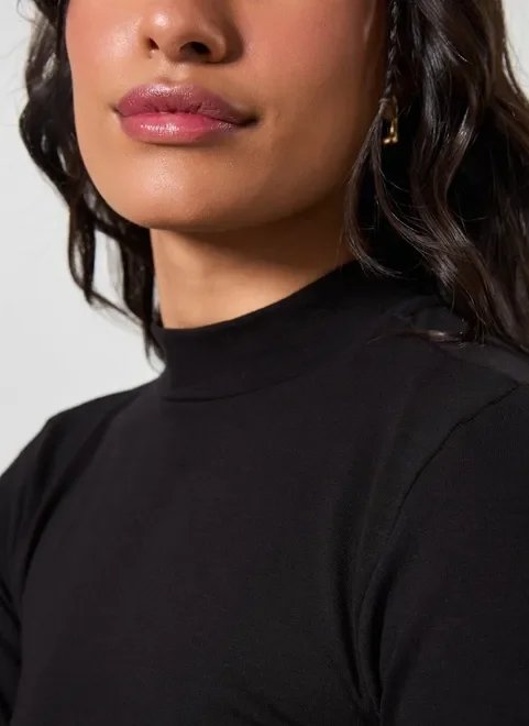 blusa golinha manga longa preta blusa golinha manga longa preta