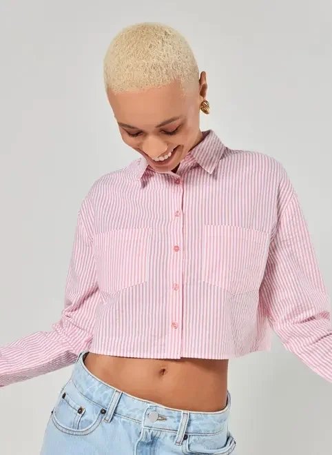 camisa rosa listrada com textura camisa rosa listrada com textura