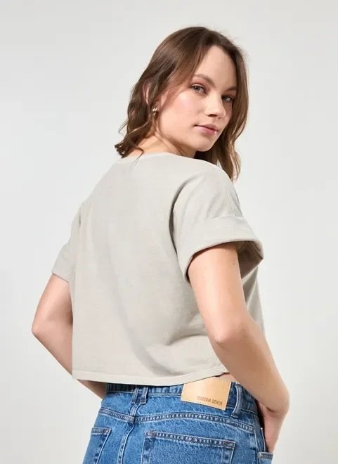 camiseta cropped estonada mística camiseta cropped estonada mística