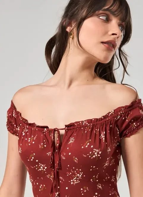 vestido midi ombro a ombro vinho florido vestido midi ombro a ombro vinho florido