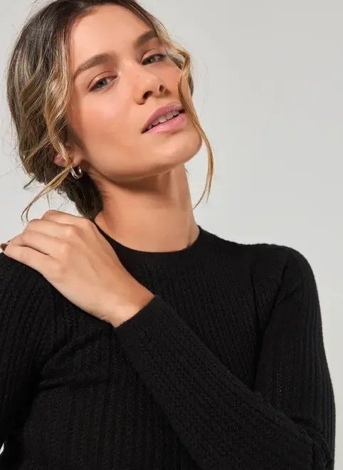 blusa manga longa justa em tricô blusa manga longa justa em tricô