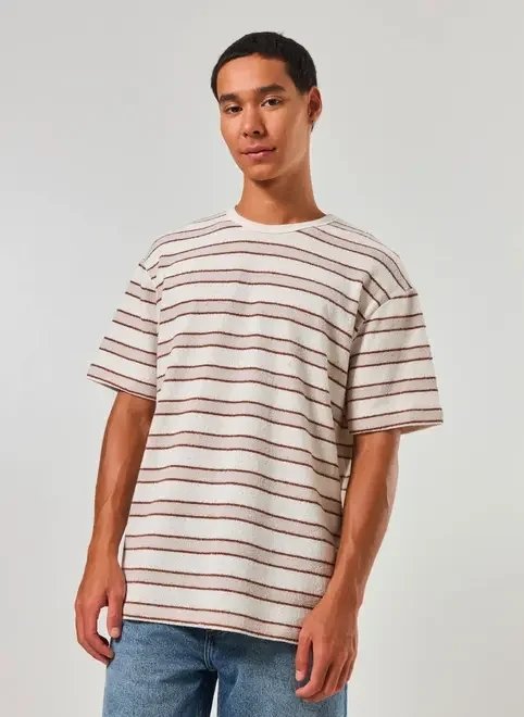 camiseta box listrada malha texturizada camiseta box listrada malha texturizada