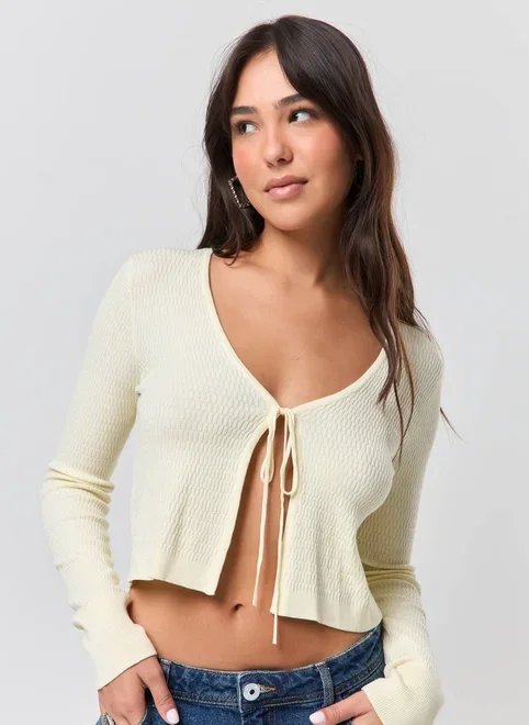 blusa manga longa com lacinho blusa manga longa com lacinho