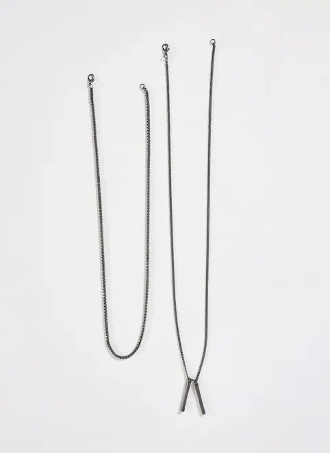 conjunto dois colares com plaquinhas conjunto dois colares com plaquinhas