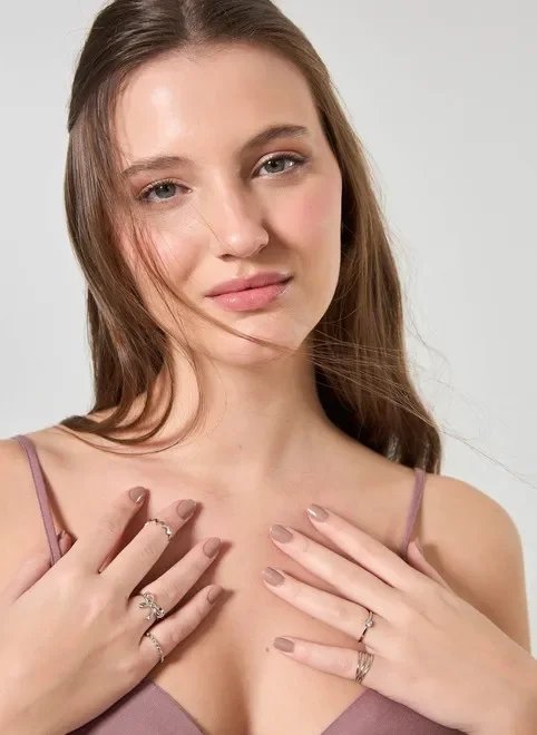 conjunto 5 anéis laço e brilho conjunto 5 anéis laço e brilho