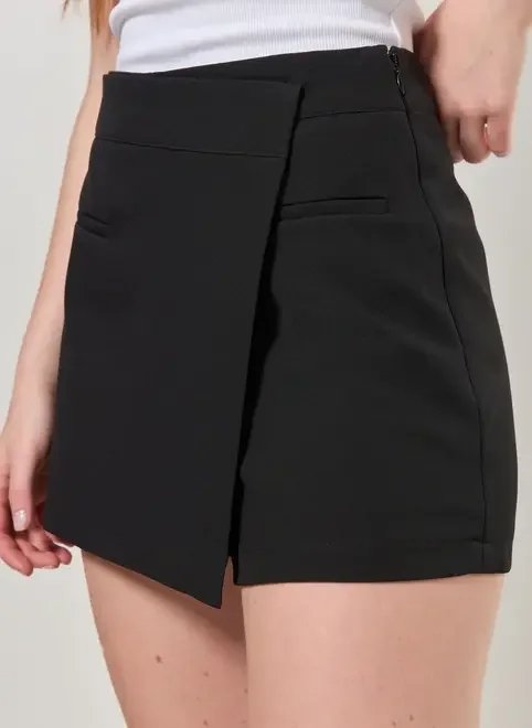 short saia alfaiataria cós assimétrico short saia alfaiataria cós assimétrico