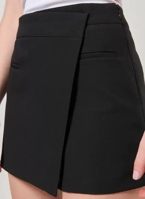 short saia alfaiataria cós assimétrico short saia alfaiataria cós assimétrico