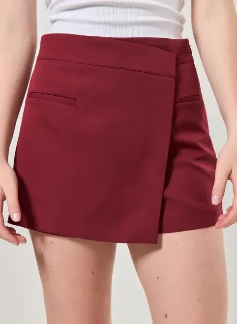 short saia alfaiataria cós assimétrico short saia alfaiataria cós assimétrico