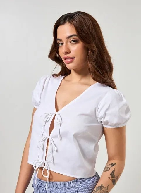 blusa amarração lacinhos off-white blusa amarração lacinhos off-white