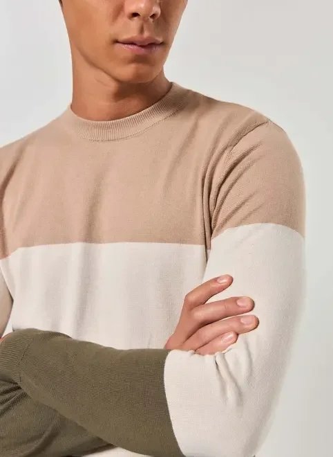 blusa de manga longa listrada em tricô blusa de manga longa listrada em tricô