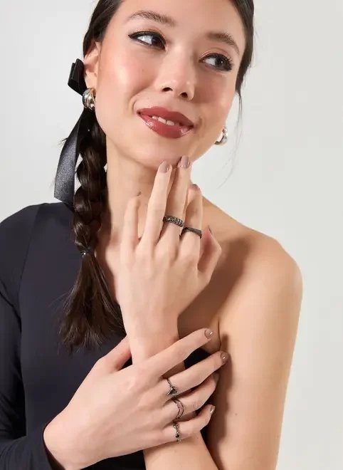 conjunto 5 anéis tom onix coração conjunto 5 anéis tom onix coração