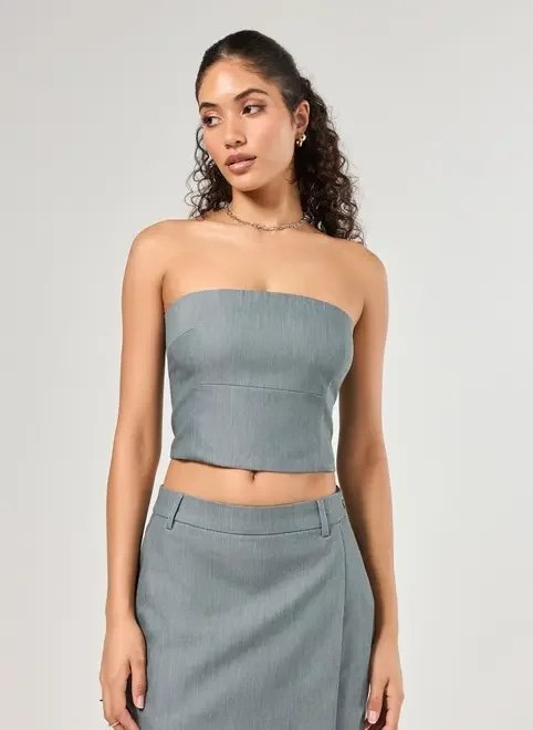 blusa tube top alfaiataria cinza blusa tube top alfaiataria cinza