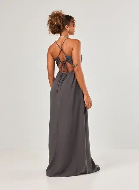 vestido longo com fenda e amarração vestido longo com fenda e amarração