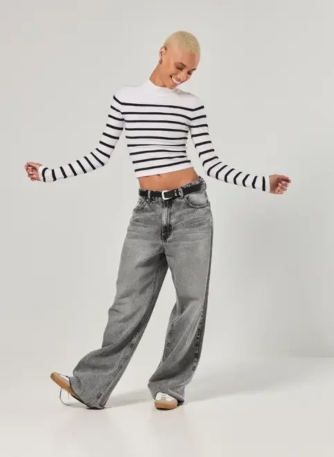 blusa malha retilínea manga longa blusa malha retilínea manga longa