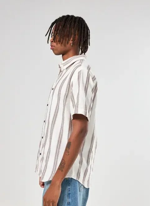 camisa box listras bordadas camisa box listras bordadas