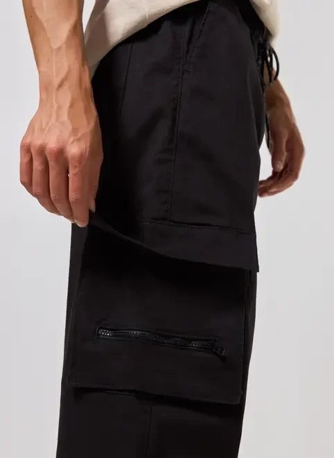 calça sarja reta cargo com cadarço calça sarja reta cargo com cadarço