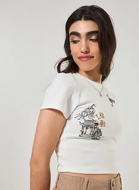 mini tee off-white estampa asiática mini tee off-white estampa asiática