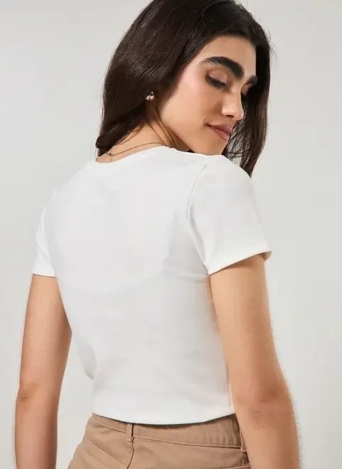 mini tee off-white estampa asiática mini tee off-white estampa asiática