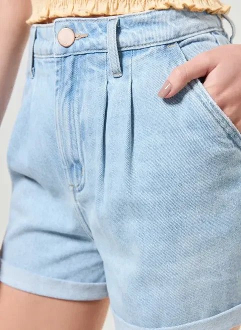 short jeans claro com pregas short jeans claro com pregas