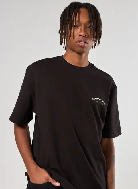 camiseta comfort preta new world camiseta comfort preta new world